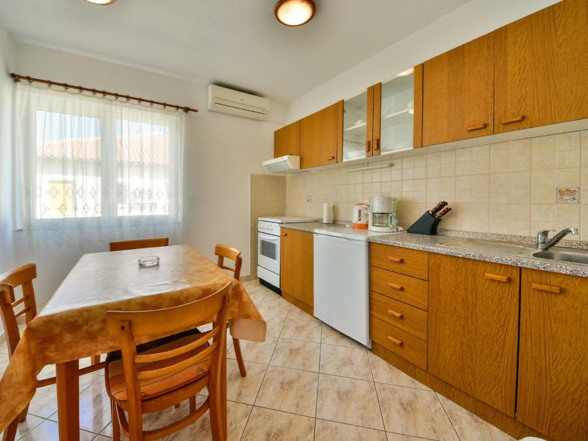 Apartment Lucija-2 By Interhome Kampor Luaran gambar